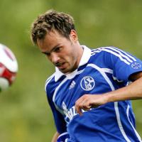 Schalke: Manuel Neuer und Heiko Westermann in der Volksbank