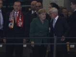 DFB: Merkel entschuldigt sich für Kabinenbesuch