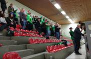 Halle Duisburg: B-Ligist reist mit 50 Fans im Bus an und feiert