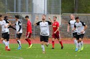 Marwin Studtrucker bejubelt seinen Treffer beim letzten Spiel im Wattenscheid-Trikot.