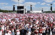 Die Fans des VfB Stuttgart bieten Hilfe an.