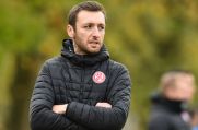 Rot-Weiss Essens U19 um Trainer Damian Apfeld kehrt zurück in die Bundesliga.