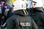 Polizeieinsatz, Wuppertaler SV, VfB Homberg, Saison 2014/15, Polizeieinsatz, Wuppertaler SV, VfB Homberg, Saison 2014/15