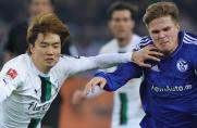 Laufduell zwischen ehemaligen Mitspielern: Ko Itakura (Gladbach) und Marius Bülter (FC Schalke).