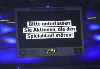 Beim HSV wurde die Partie gegen Hannover 96 lange unterbrochen.