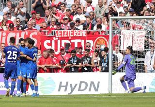 Der 1. FC Düren schlug sich sehr achtbar gegen den FC Bayern München. 