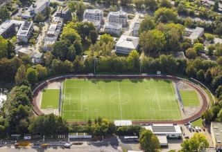 Der Sportplatz am Hombruchsfeld, Spielstätte des FC Brünninghausen.