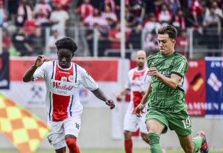 Noah Pesch (rechts) erzielte gegen Düsseldorf beide Treffer für Gladbachs U23.