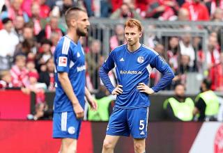 Sepp van den Bergh (rechts) im Trikot des FC Schalke 04.