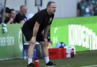 Fürth-Trainer Alexander Zorniger war am Samstag sauer auf seinen Torwart Nahuel Noll.