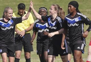 Schalkes Frauen siegten zum Ligastart mit 5:0 gegen den SV Germania Hauenhorst.