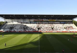 Niederrheinpokal: Rot-Weiss Essen müht sich gegen Oberhausener Klub in die nächste Runde