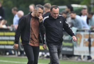 Hartmut Fahnenstich (rechts), hier im Gespräch mit Engin Yavuzaslan, kehrt zum FC Kray zurück.