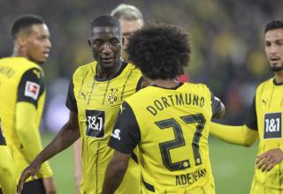 Serhou Guirassy und Karim Adeyemi jubeln nach dem 3:1 für den BVB.