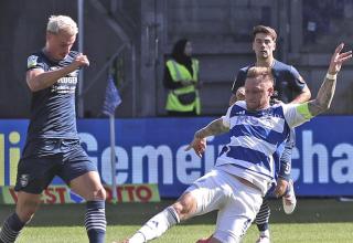 MSV-Kapitän Alexander Hahn und seine Kollegen fuhren einen 2:1-Sieg gegen Wiedenbrück ein.