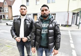 Ibrahim Allouche (24) und Tarek Saado (22) (v.l.): Die beiden jungen Männer aus Altenessen haben am Samstagabend ihr eigenes Leben riskiert, als sie Menschen aus einem Brandhaus befreiten.

