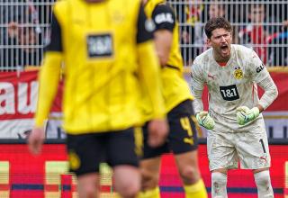 Gregor Kobel musste in Berlin zweimal hinter sich greifen.