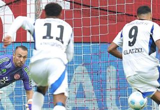 Robert Glatzel erzielte zwei HSV-Treffer in Düsseldorf.