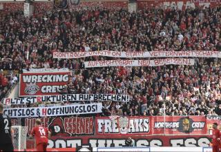 Teile der Fans von Rot-Weiss Essen kritisierten im Rahmen der Partie gegen Viktoria Köln speziell den Aufsichtsrat von RWE. 