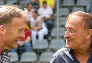 Hans-Joachim Watzke (links) mit Dieter Burdenski, der im Alter von 73 Jahren verstorben ist.