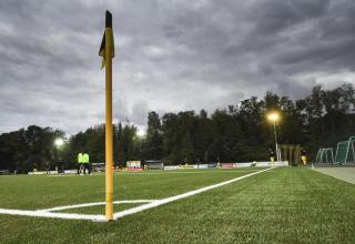 Unter Flutlicht holte Niederwenigern ein 0:2 auf.