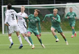 Die SpVg Schonnebeck (in grünen Trikots) gewann auch gegen den FC Büderich. 