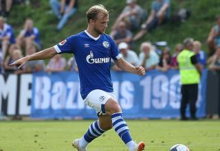 Johannes Geis, hier noch im Schalke-Trikot, könnte bald in der 3. Liga auflaufen. 