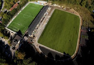 ETB Schwarz-Weiß Essen: Stadion hat neues Spielfeld - das soll gegen Hilden besser laufen