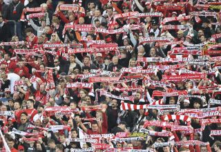 Für Fans von Rot-Weiss Essen stehen in Dresden noch Tageskarten zur Verfügung.