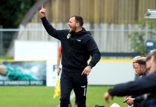 Kristopher Fetz, Trainer des 1. FC Düren.