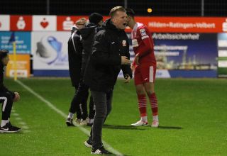 RWA-Trainer Björn Joppe war nach der 1:3-Niederlage gegen Bochums U21 außer sich.