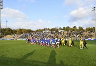 Das erste Revierderby der Frauen fand im ausverkauften Parkstadion statt.