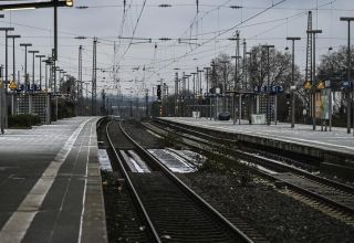 Rot-Weiss Essen: Zug-Angriff in Rostock - ein Reisender zog die Notbremse