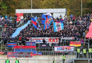 Die Mannschaft des KFC Uerdingen hatte auch in Wuppertal Grund zum Feiern. 