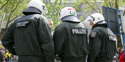 Bielefeld: Polizist fuhr MSV-Fan an