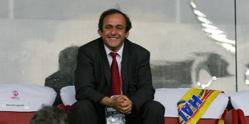 UEFA-Kongress: Platini bleibt noch lange Präsident