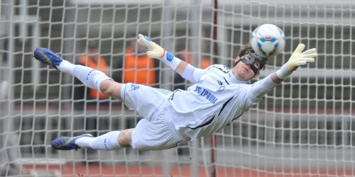 SF Siegen: Schalke-Keeper hilft aus