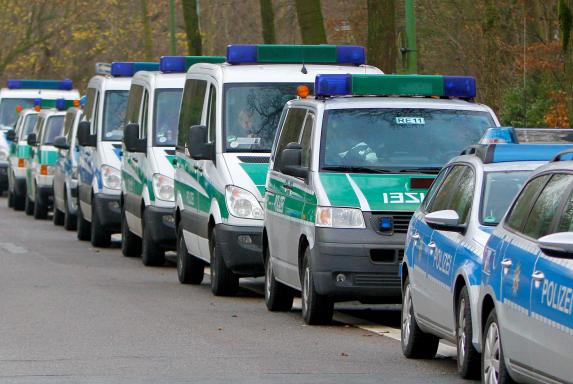 DFB-Pokal: Massenschlägerei nach Gladbach-Pleite