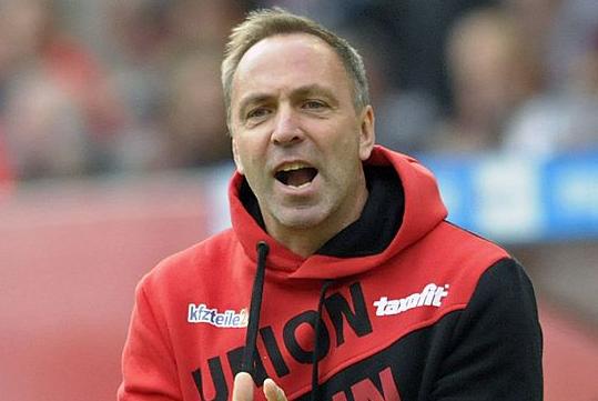 2. Bundesliga: Lautern im Aufstiegsrennen nur 0:0