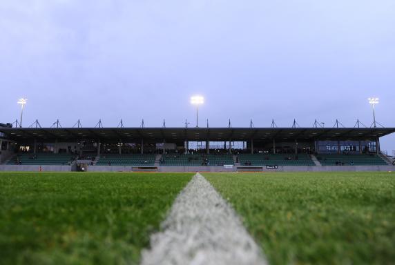 fußball, Symbol, SV Rödinghausen, Saison 2014/15, Häcker Wiehenstadion, fußball, Symbol, SV Rödinghausen, Saison 2014/15, Häcker Wiehenstadion