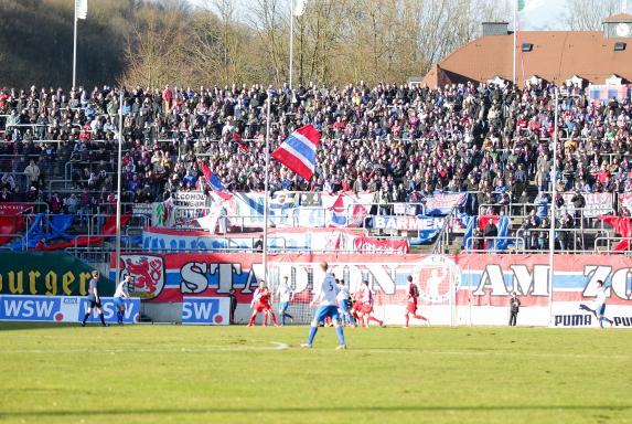 Fans, Wuppertaler SV, SSVg Velbert, Saison 2014/15, 7.525, Fans, Wuppertaler SV, SSVg Velbert, Saison 2014/15, 7.525