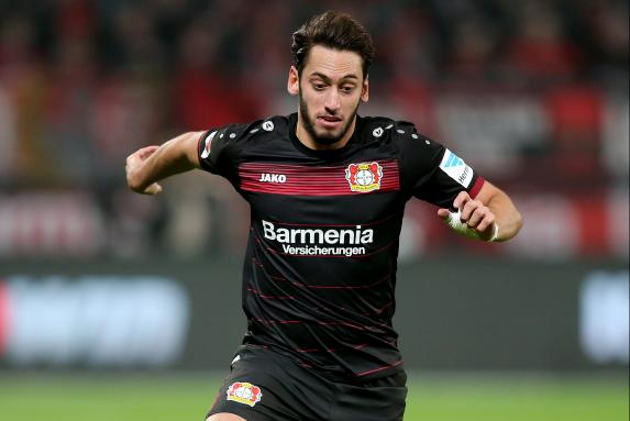 Drakonische Strafe: Calhanoglu vier Monate gesperrt