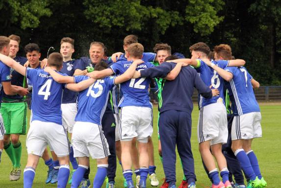 Westfalenpokal: U17 von S04 schlägt BVB und steht im Finale