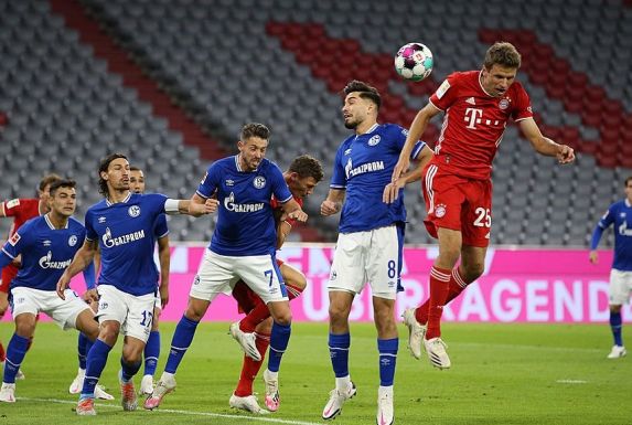 Im Hinspiel geriet der FC Schalke beim FC Bayern München mit 0:8 unter die Räder (