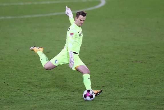 Für ihn hat sich Gegner Fortuna Düsseldorf noch längst nicht aus dem Aufstiegsrennen verabschiedet: Manuel Riemann, Keeper des VfL Bochum.