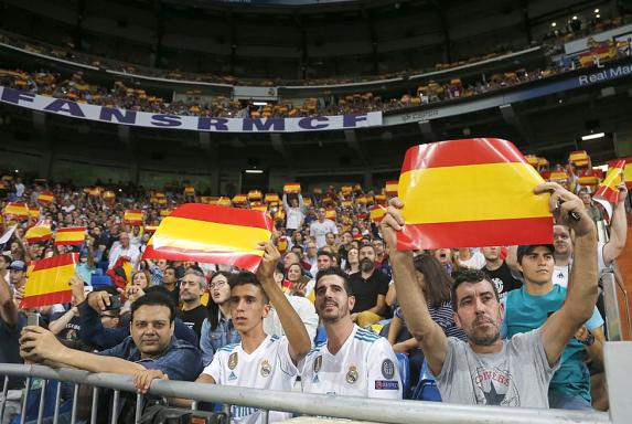 Spanien: Wieder restlos volle Fußballstadien erlaubt