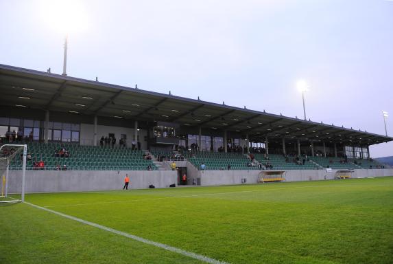 fußball, Symbol, SV Rödinghausen, Saison 2014/15, Häcker Wiehenstadion, fußball, Symbol, SV Rödinghausen, Saison 2014/15, Häcker Wiehenstadion