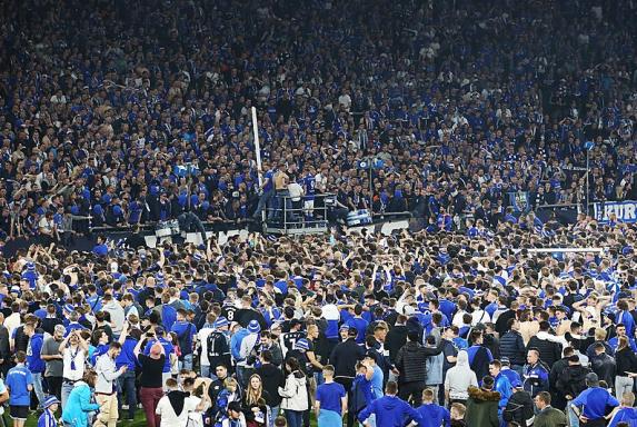 S04: FC Schalke prüft Aussagen eines beim Aufstieg verletzten Fans