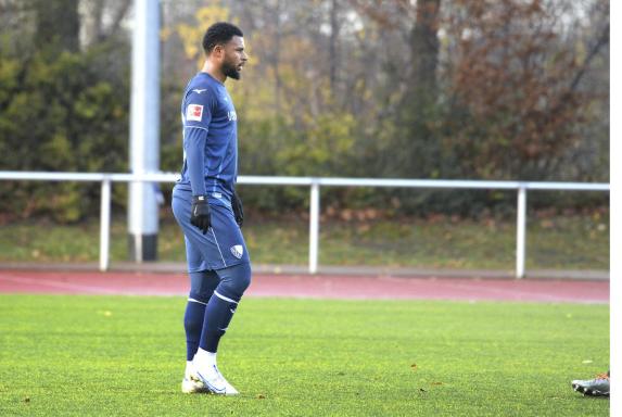 VfL Bochum: Lys Mousset kam zu spät zum Training