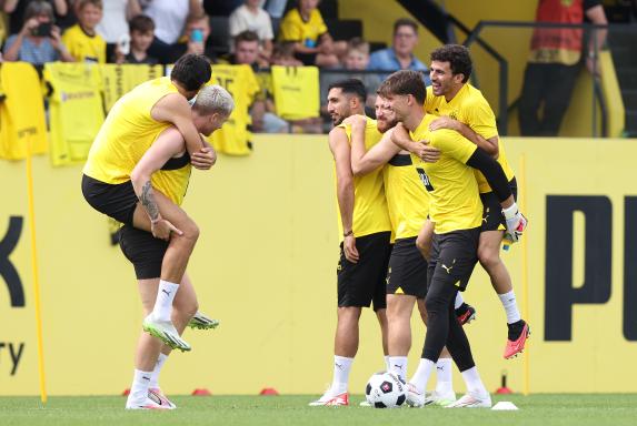 Borussia Dortmund hat Spaß beim Training.